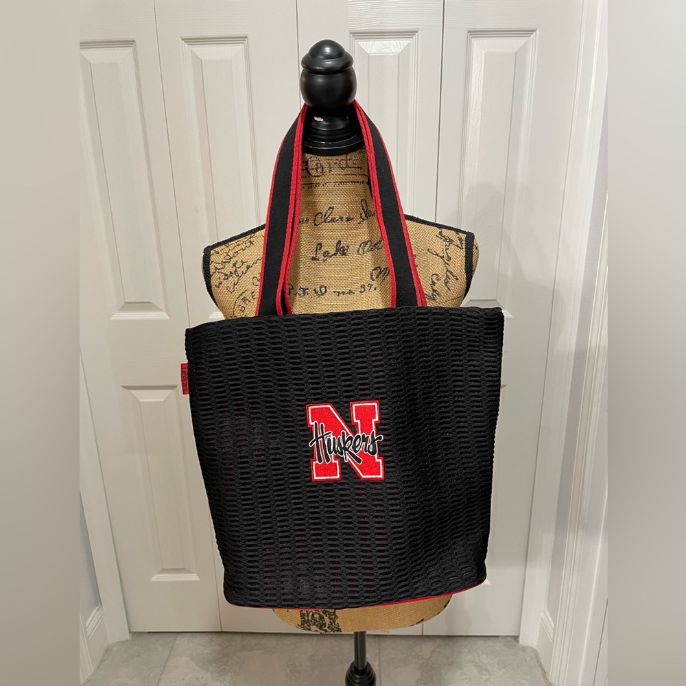 Alan Stuart Nebraska Cornhuskers Black and Red Mesh Tote